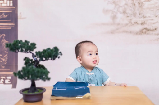 金昌怀孕为啥肚子会长毛 金昌怀孕为啥肚子会长毛